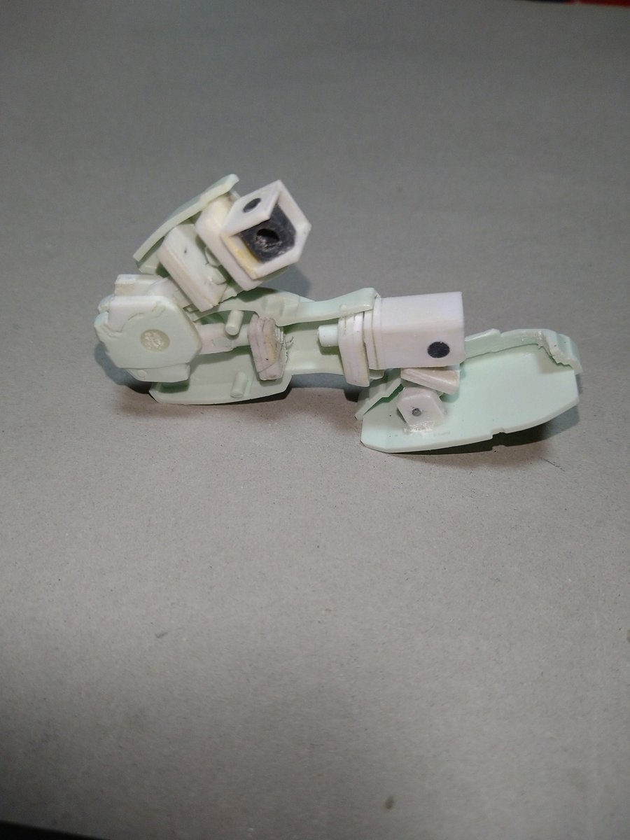 ナルキ tweet media