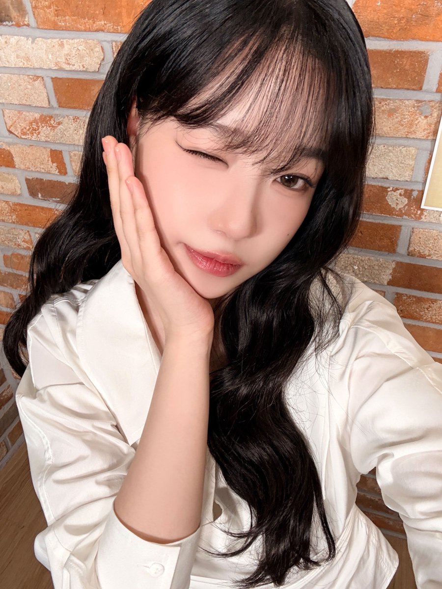조유리 JO YURI tweet media
