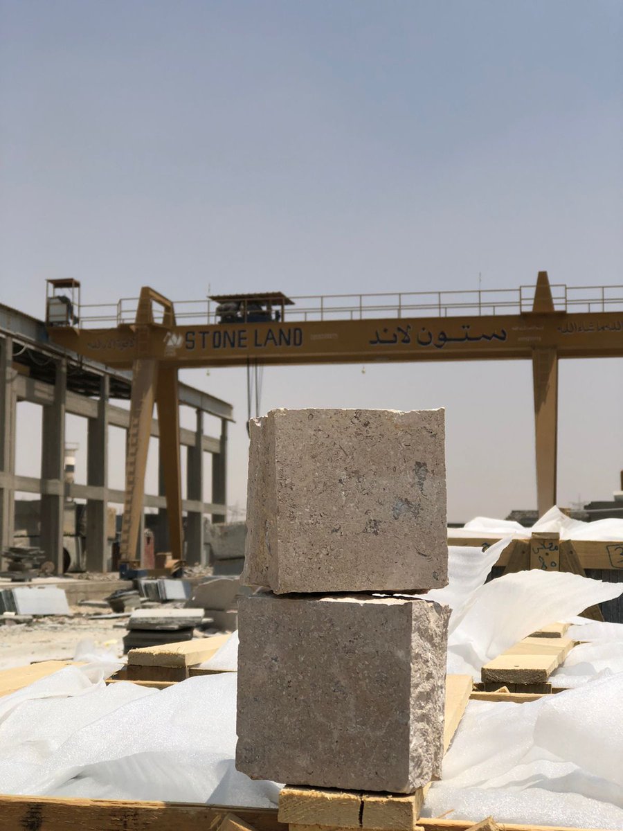 Reham2000_SL's tweet photo. Elevate Your Outdoor Spaces with the Natural Beauty of Sinai Pearl ✨

Perfect for:
▫ Luxury Landscapes
▫ Walkways &amp; Pathways
▫ Villas &amp; Resorts
▫ Outdoor Architectural Projects

#SinaiPearl #Limestone #NaturalStone #PavingStone #Cobblestone #LuxuryLandscape #OutdoorDesign https://t.co/Toen0wQzeZ