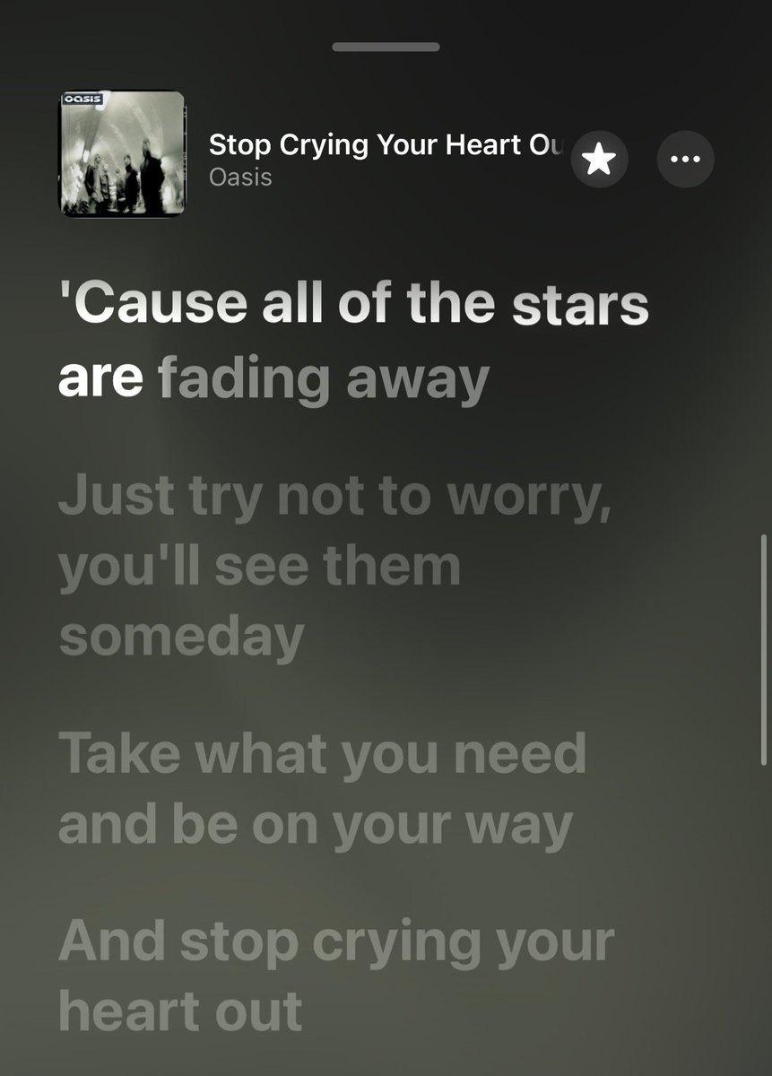 listenup28_'s tweet photo. what i've always loved about oasis is that their most of their songs are about living life, stop worrying about things you can't change or things that will be solved overtime and just in general being positive. it might sound silly but music really influences the way we feel!! https://t.co/MSAfd5HcXm