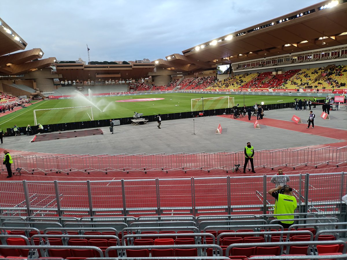 anthony_5983's tweet photo. Un match très solide 💪🏻, victoire méga importante, fin de saison de feu ! 🔥 
#ASMLOSC
#LilleOnTour https://t.co/Fbo16B9hXI