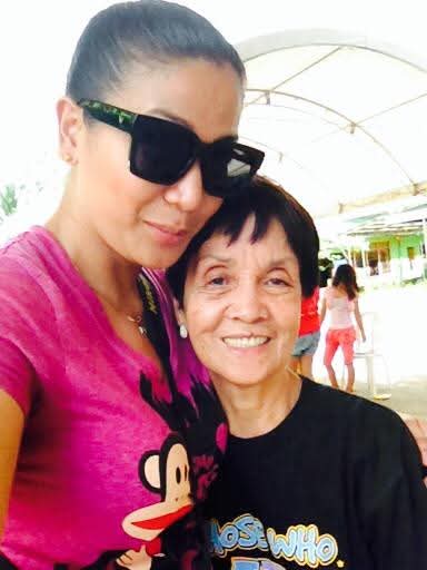 anna_joey's tweet photo. Happy mothers day mama 🌹❤️😘 I love you so much 😘❤️ https://t.co/iU2qByYoMo