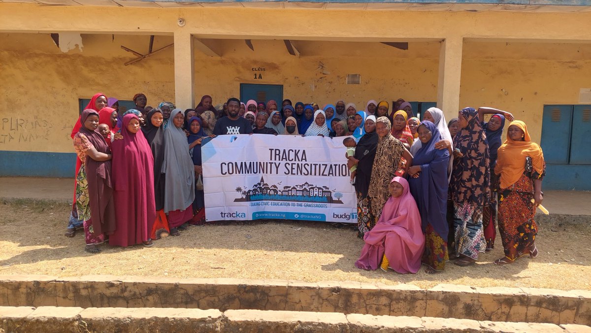 TrackaNG's tweet photo. Under the Governance For Women By Women project by Tracka, we engaged the women of Gawu Babagida community to raise awareness about the projects allocated to their commmunity, and ways to hold leaders accountable at the national, state, and local government levels.

We stay committed to equipping every citizen with tools and information to demand good governance.