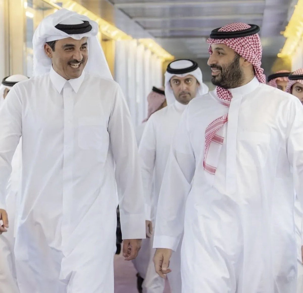 icu7i's tweet photo. @alkawari4unesco @tkhelaiwi @alrougui 🇶🇦🤍🇸🇦
#خليجنا_واحد 
#قوتنا_بوحدتنا
#إتحادنا_عزنا
#قطر_السعودية
#الدوحة #الرياض
#الدول_الخليجية 
#المملكة #البيان https://t.co/i63a3rVLjj