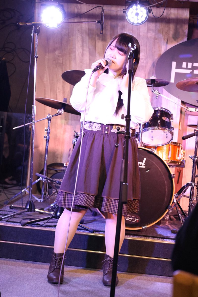 睦月(むつき) tweet media
