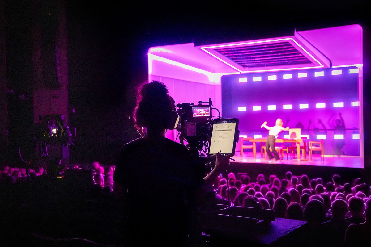 WhatsOnStage tweet media