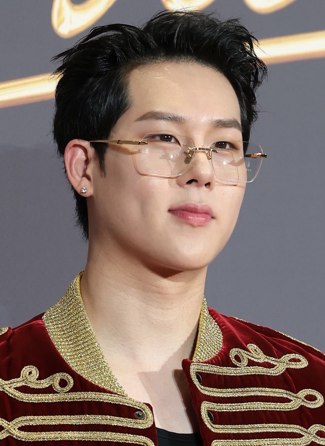 뽑보 tweet media