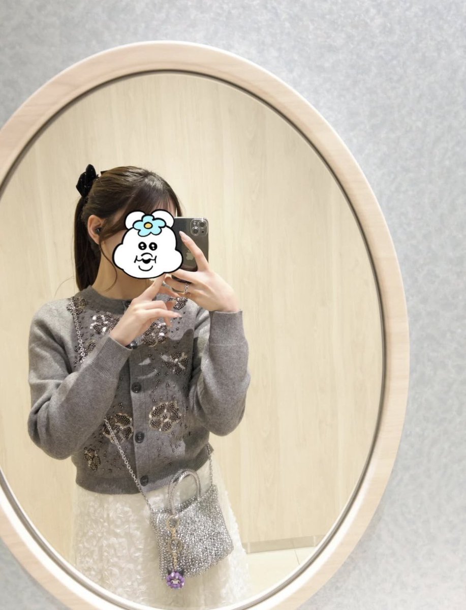 moe tweet media