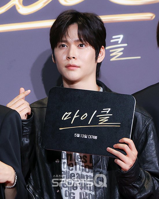 ss_record0319's tweet photo. 260511 #은석 시사회

🪨Rick Owens(릭오웬스)
: 레더자켓

#라이즈 #RIIZE #EUNSEOK #ウンソク
#ライズ https://t.co/sFKgdLmO1C