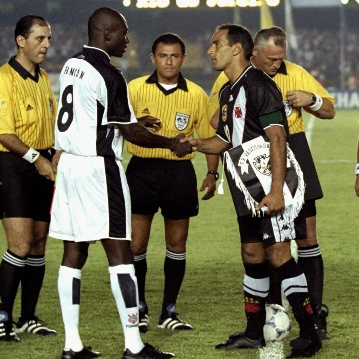 Futebol em Linhas tweet media