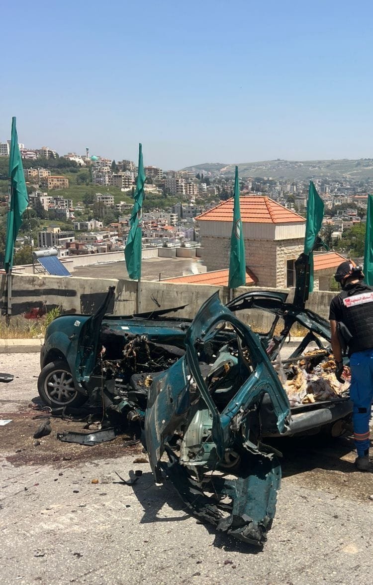 A vehicle in Zebdine, southern Lebanon, was struck by an Israeli drone. Casualties reported. https://t.co/AyfF6hfYzP