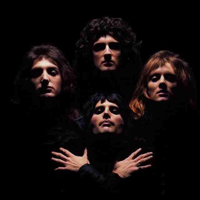 infoaespabr's tweet photo. aespa fez referência ao Queen no MV de “WDA”. https://t.co/iCgwOWmBaz
