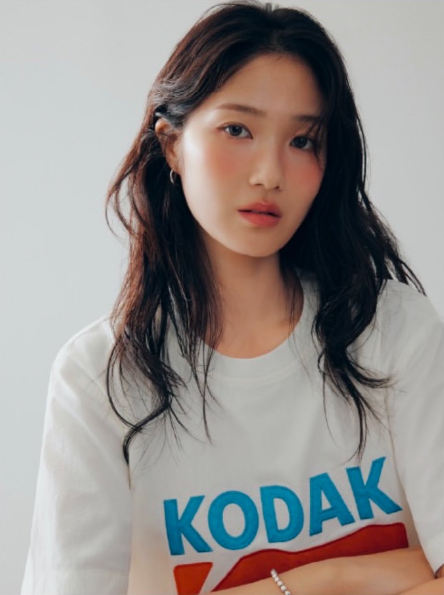 kim hyeyoon tweet media