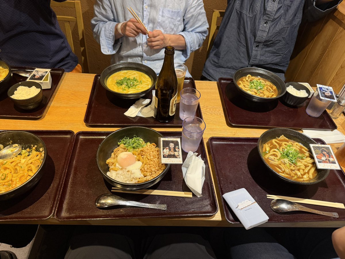 せいが tweet media
