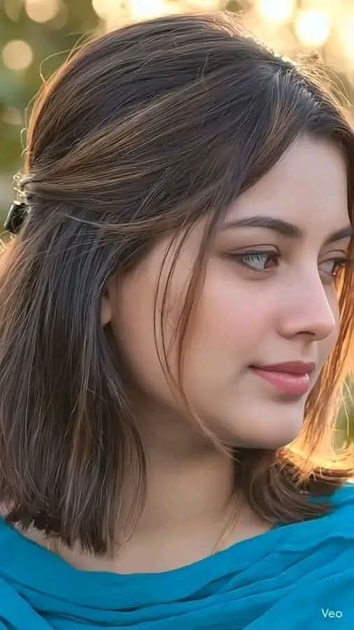 ishhaq61486's tweet photo. ھر انسان تہ دہ انسان پہ نظر گورہ ❤️
ھر فقیر تہ دہ خپل زان پہ نظر گورہ 🥰 
کہ دی  سل چتہ محل وی پہ دینا کی ♥️🌹
قبرستان تہ دہ مکان پہ نظر گورہ 🥹🥺 https://t.co/ADHW0QXYs4
