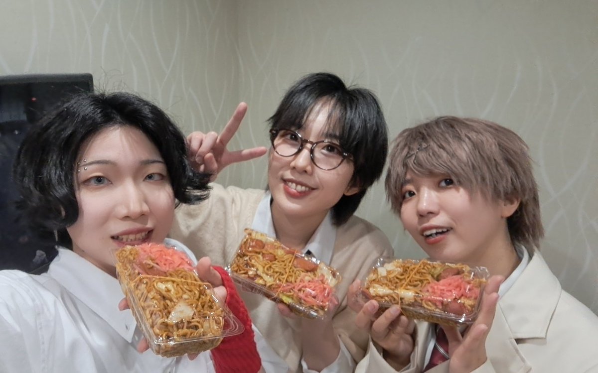 狡神つかさ tweet media