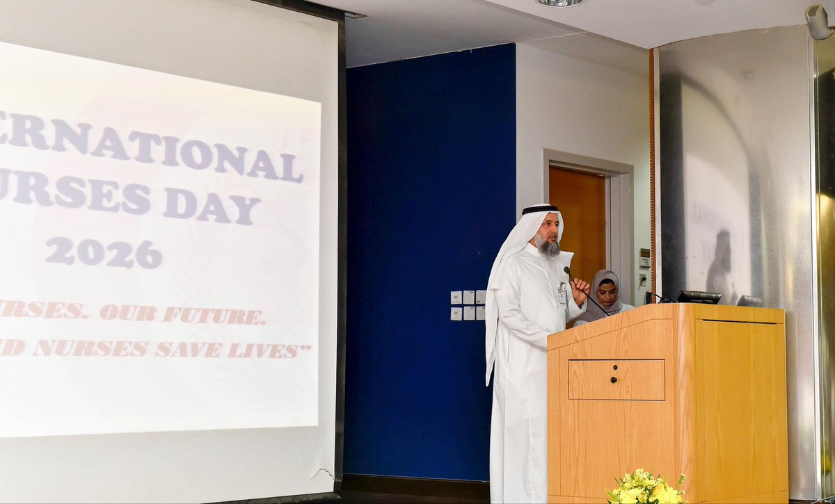 NGHAnews's tweet photo. نظّمت إدارة التمريض بمدينة الملك عبدالعزيز الطبية بالرياض، بالشؤون الصحية بوزارة الحرس الوطني، احتفالًا بمناسبة #اليوم_العالمي_للتمريض، بحضور معالي المدير العام التنفيذي الدكتور بندر بن عبدالمحسن القناوي، وقيادات الشؤون الصحية.

وشهد الحفل تكريم نخبة من الممرضين والممرضات؛ تقديرًا لجهودهم المخلصة، وإسهاماتهم البارزة، وتفانيهم المستمر في خدمة المرضى، بما يجسد مكانة التمريض كشريك أساسي في نجاح الرعاية الصحية.

#MNGHA
