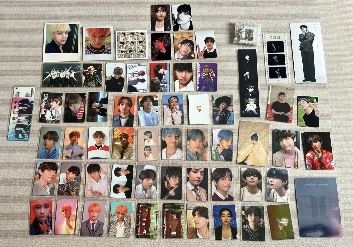 guraejin's tweet photo. All 30.0(300,000won)

방탄 아리랑 위버스샵 앨범 얼리버드 특전 포카 키링 양도 판매 
BTS ARIRANG album weverse poca photocard keyring

A버전 B버전 남준 석진 윤기 호석 지민 태형 정국 rm jin suga jhope jimin v jk sell lucky draw 

BTS Sell
https://t.co/TjGlwiGJsq https://t.co/rlXWA1wVxb