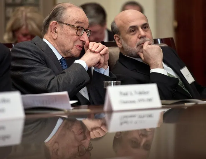 Handre's tweet photo. What would you have thought if Madoff were not arrested after his Ponzi scheme crashed, but rather invited to speak at various events and on TV shows, then years later given the Nobel for his work?

Interestingly enough, this is exactly what happened to Alan Greenspan and Ben Bernanke, the Fed architects of the housing bubble. Bernanke and Greenspan destroyed millions of lives through artificially low rates that inflated the greatest asset bubble in history. They turned homeownership into a casino.

Their "solution"? Print $3 trillion more to bail out their banker friends while regular families lost everything.

They should be in jail, not celebrated as economic geniuses. But not in this 🤡🌎