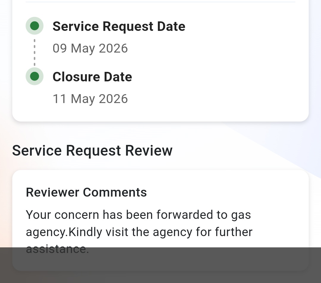RaviSin84012729's tweet photo. Frustrated with Indian gas booking services.
Poor reply with no solution for inconvenience.
Suggesting me again to visit the agency after complaining on there app. @IndianOilcl @MoPNG_eSeva @PetroleumMin https://t.co/6HoQBhDKEj