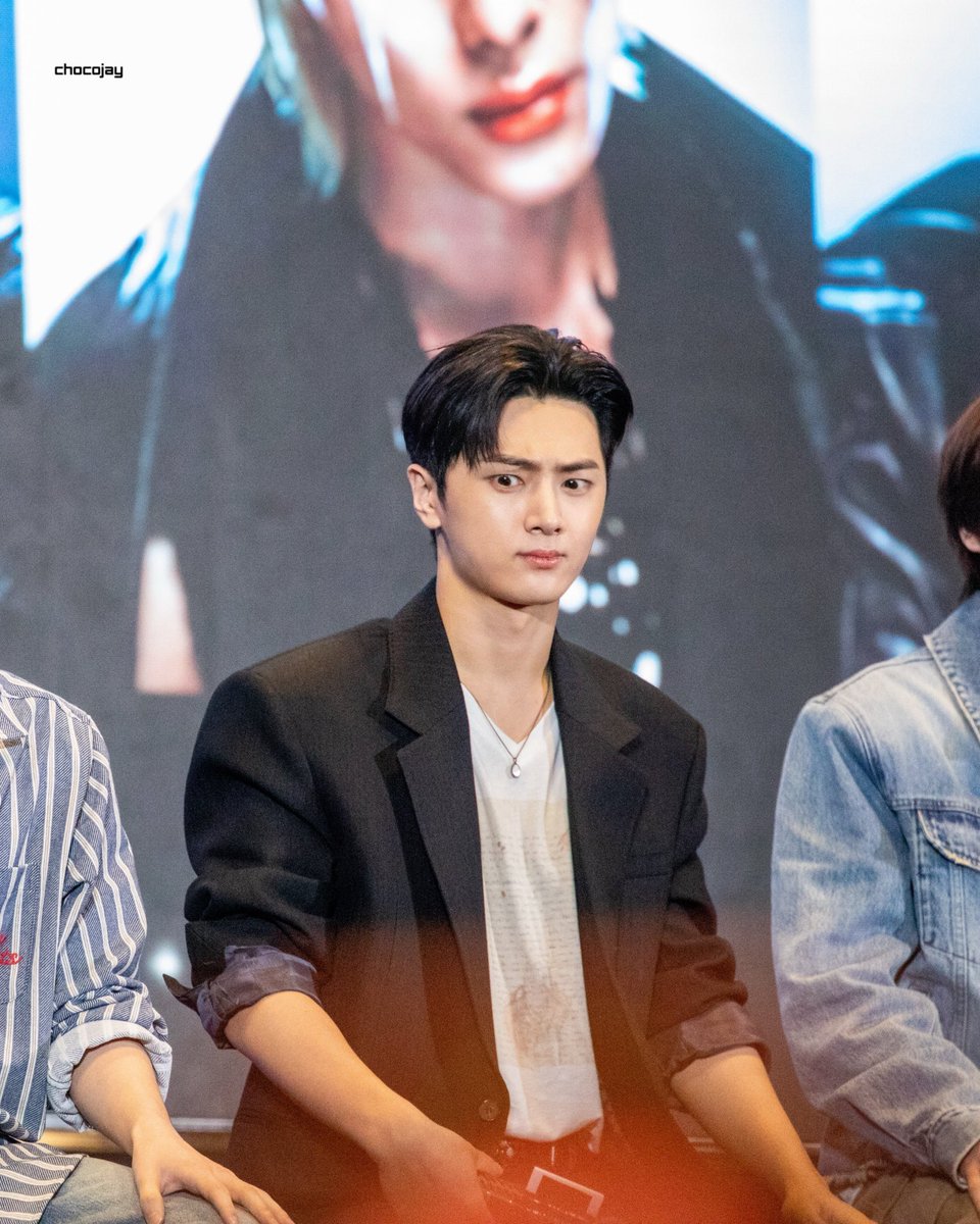 jay pict.🔪 tweet media