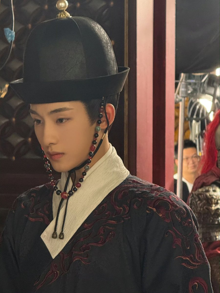 House of WINWIN TH tweet media