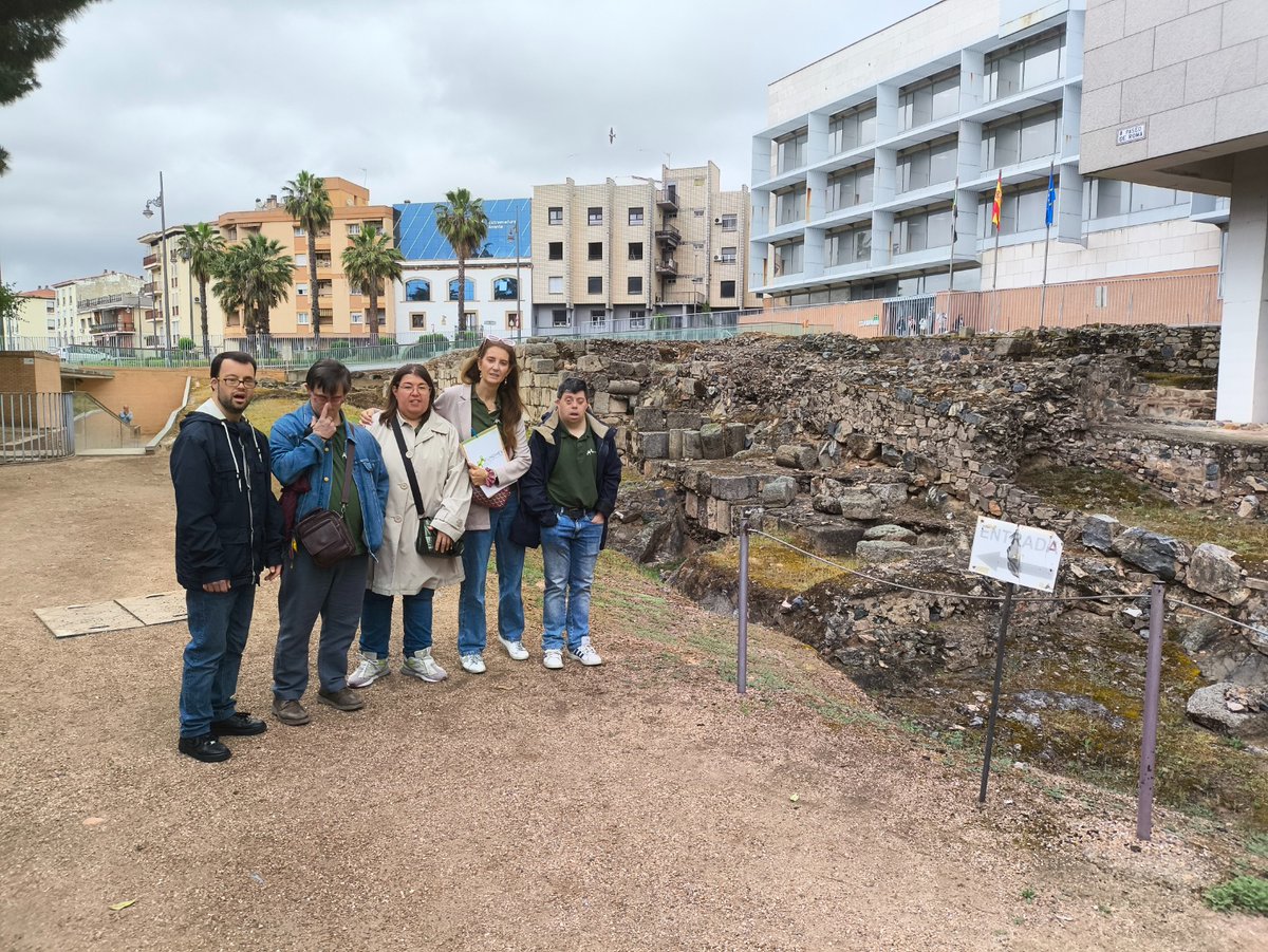 FUNDHEX's tweet photo. 🏛️El Área Arqueológica de Morería conserva la evolución completa de la ciudad: desde la época romana hasta la actualidad, pasando por etapas visigodas, islámicas, medievales cristianas, modernas y contemporáneas. 
#ProgramaDeInclusiónDelConsorcio
#Inclusión
#Patrimonio
#Mérida https://t.co/rLbR0dKfcc