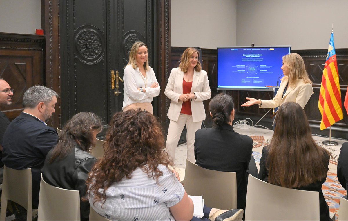 María José Catalá tweet media