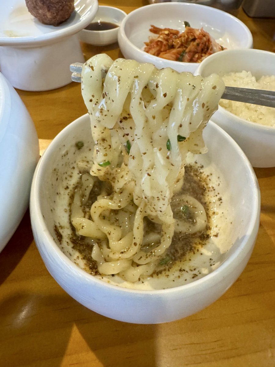 Eun’s 🍚 tweet media