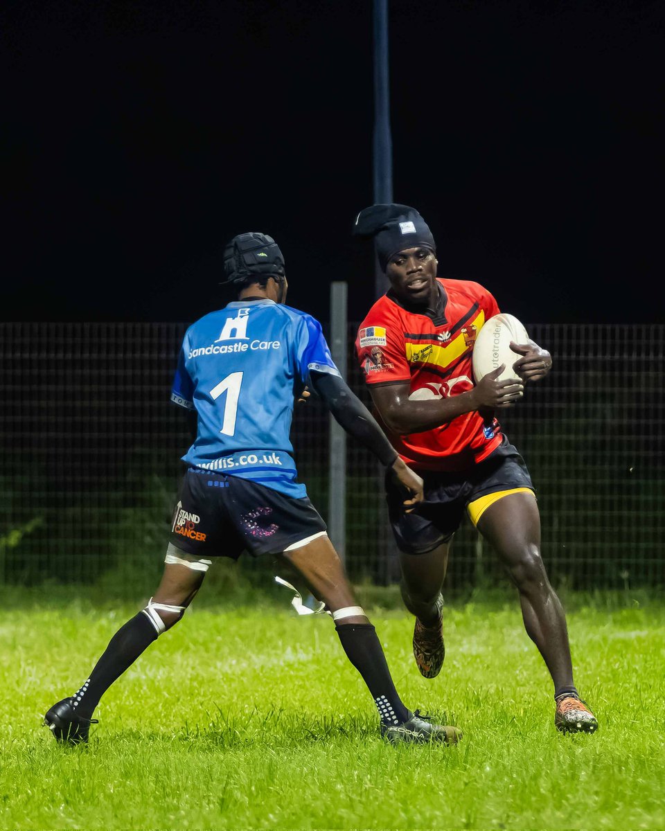 Original_Bulls's tweet photo. MATCH MOMENTS. 🐂📸🔥

Tough result. Great contest.

A few bruises, plenty of big hits, flying tackles, and enough chaos under the lights to make Friday Night Footy unforgettable.

We go again.

#BullsRLFC #StillRampaging #13sMensChampionship #FridayNightFooty #ThisIsRugbyLeague https://t.co/xGx8UP4WZZ