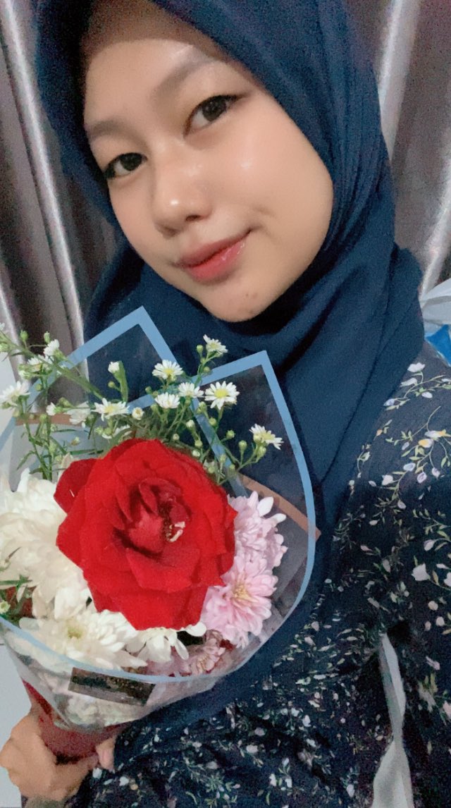 tjeehogun_'s tweet photo. 💐🌹 https://t.co/FzQFCe4RYz