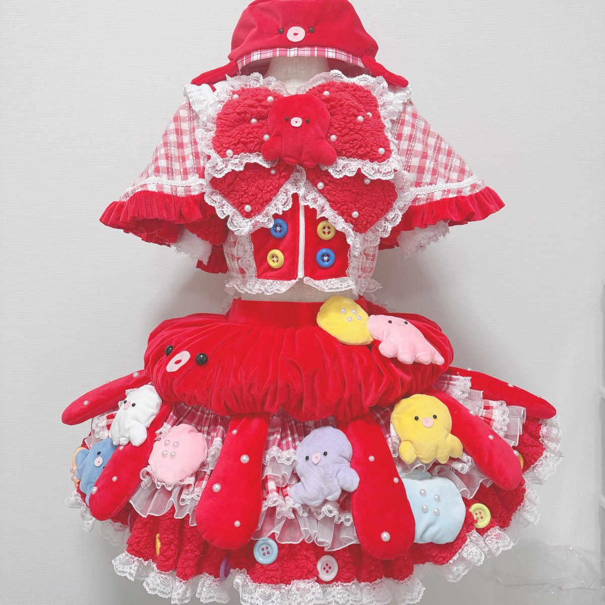 pukupuku_u_'s tweet photo. 笑う門には福来たる　桜庭あこ（@warafuku_aco ）さん生誕衣装を制作させていただきました🐙🐙 https://t.co/cITC2UKMew