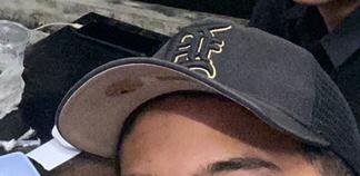 SiPanPan_'s tweet photo. Mohon bantuannya untuk Mas Mb yg boncengan pakai N-Max hitam yg sdh mengamankan topi saya merk newera di timur lampu merah UPN setelah final PSS. Tolong dikembalikan dan bs menghubungi akun ini, nanti akan ada imbalan. Terima kasih admin @BCSxPSS_1976 https://t.co/8KRhMdWViL