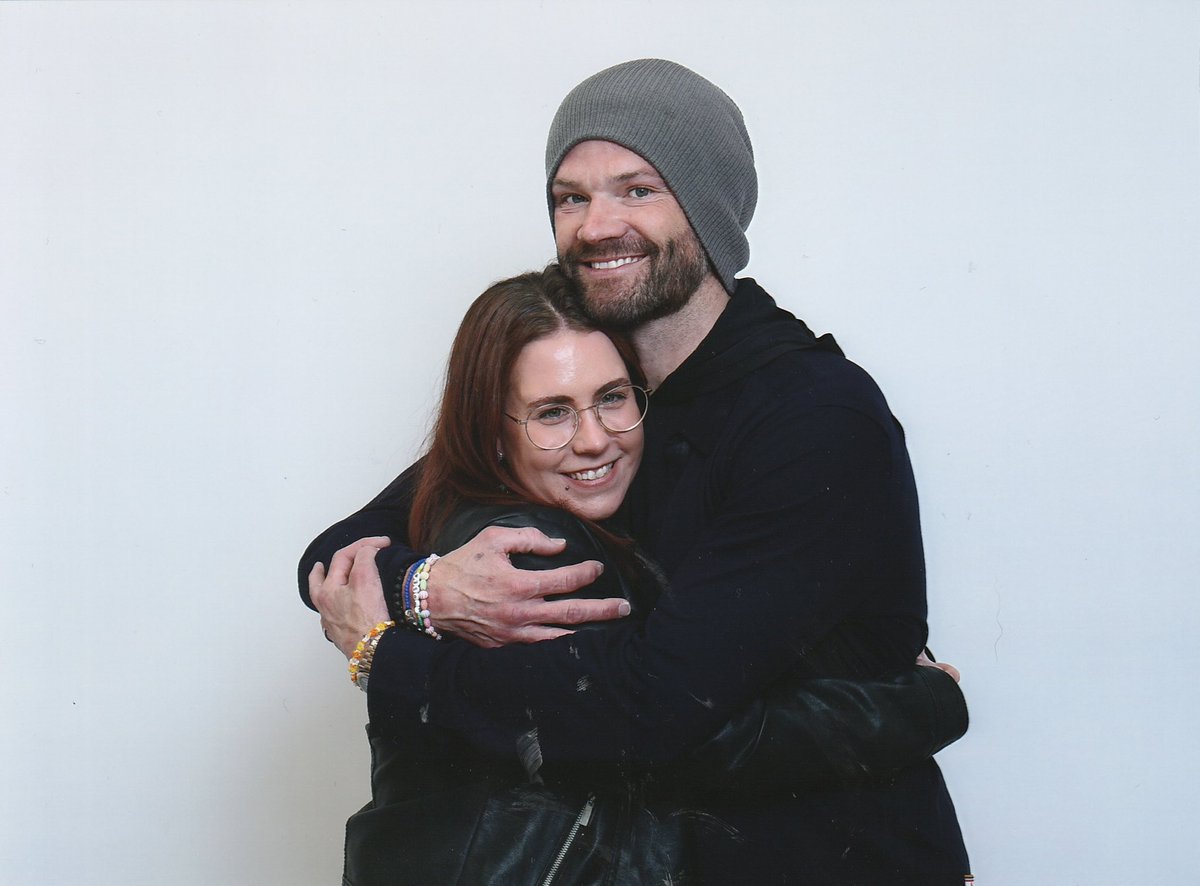 patty03021997's tweet photo. Day 7 – Thank You ❤️
I don’t even know how to put all of this into words.
This week reminded me of how many people you’ve touched just by being yourself.
Through your kindness, your honesty, your humor and the way you make people feel seen.
And honestly… I’m just grateful.
Grateful for the memories.
For the laughs.
For the comfort.
For the safe space.
Thank you for being someone so many of us can look up to and feel safe with.
And thank you to everyone who joined this week and shared their love too. ❤️
#weloveyoujaredpadalecki #JaredPadalecki #AlwaysKeepFighting #SPNFamily #Supernatural