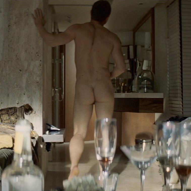 hotcelebhqz's tweet photo. Daniel Craig in ‘Flashbacks Of A Fool’ https://t.co/1KpWI9LxgT