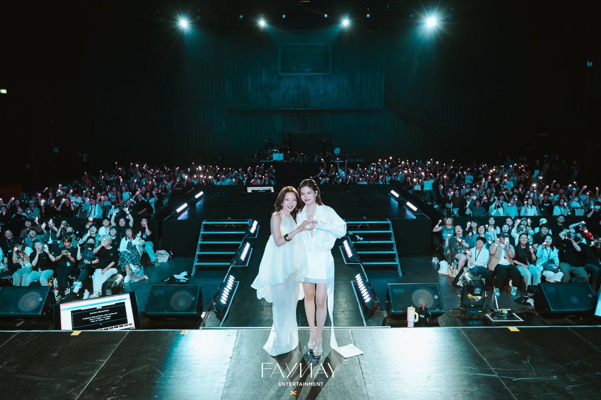 จบไปแล้วกับแฟนมีตครั้งแรกของเฟเมษ์ในประเทศไทย ขอบคุณทุกความรักที่ทำให้วันนี้เกิดขึ้นได้ 💫

#FAYMAYWishYou 
#FAYMAYentertainment