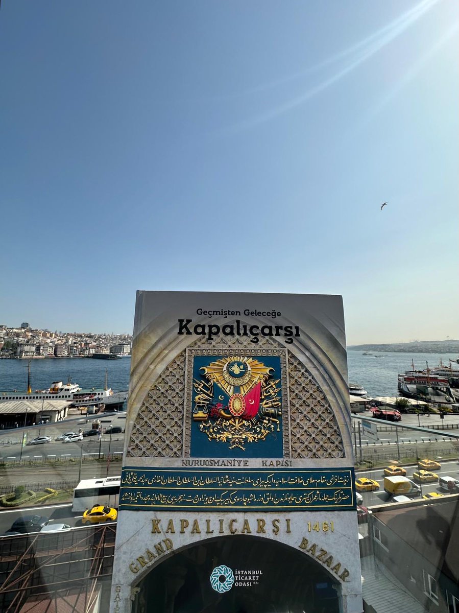 itokitapist's tweet photo. Her köşesinde tarih, her detayında kültür saklı…
İstanbul’un ruhunu hissettiren özel eserler Kitap İstanbul’da sizleri bekliyor.

#kitapistanbul #kitapist #kitap #istanbul #ito https://t.co/nqL8IzX73s