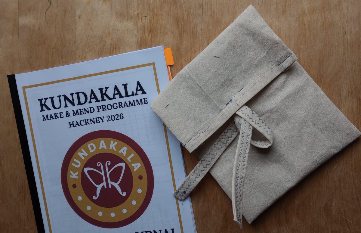 KundakalaOrg's tweet photo. Our Make and Mend participants in Hackney have made these very attractive pouches. We are very pleased with their progress on the sewing machine and their deep enthusiasm to learn.

#kundakala #seamstress #seamstresses #sewingmachine https://t.co/7u0y6kYRR8