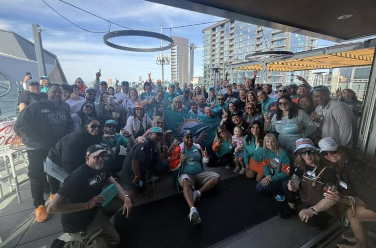 305sportsbabe's tweet photo. 🚨with the schedule release this week 👉🏼 it is on Thursday evening that 305 Sports Travel will release which away game(s) we will be doing ✈️  #phinsup 

🐬 we have a strong idea of which cities we want to do BUT it will be heavily dependent on how the schedule falls for many reasons. 

🎉 the last few seasons - we’ve done Houston, Atlanta, Pittsburgh, Indianapolis, Chicago… to just name a few! 

❓ what will our packages include? 👉🏼 in the past, we’ve done a little bit of everything! Game tickets, hotels, socials, tailgate, luncheons, bar crawls, stadium tours… every city is different so full details will be released soon. 

🎙️ We will share that information LIVE on The SoFLo Sports Show Thursday evening, followed by an email to our subscribers. 

▪️Subscribe to the podcast : https://t.co/YUByTxXVKj

▪️ https://t.co/GEjNfg7MkE