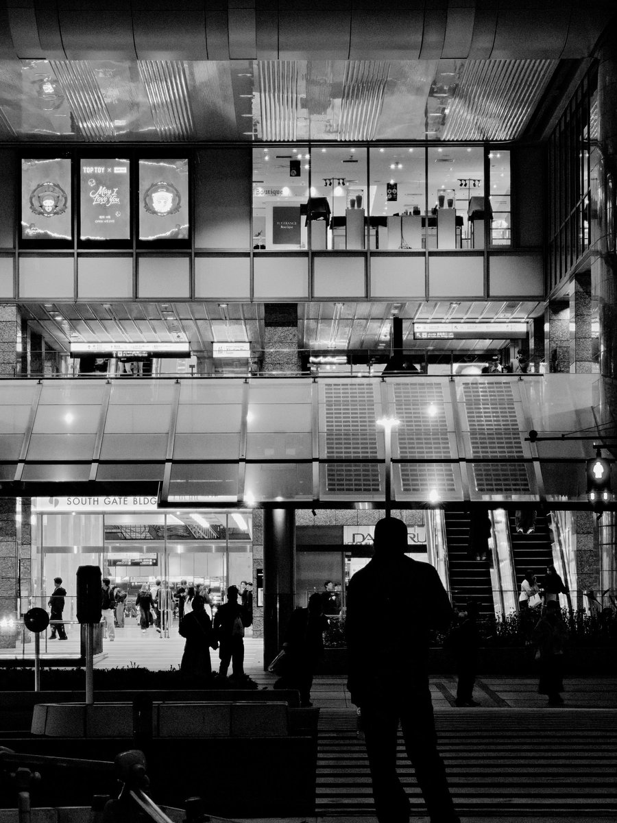 nnammg's tweet photo. Osaka
#NothingPhone3 https://t.co/jVLCPKtt4b