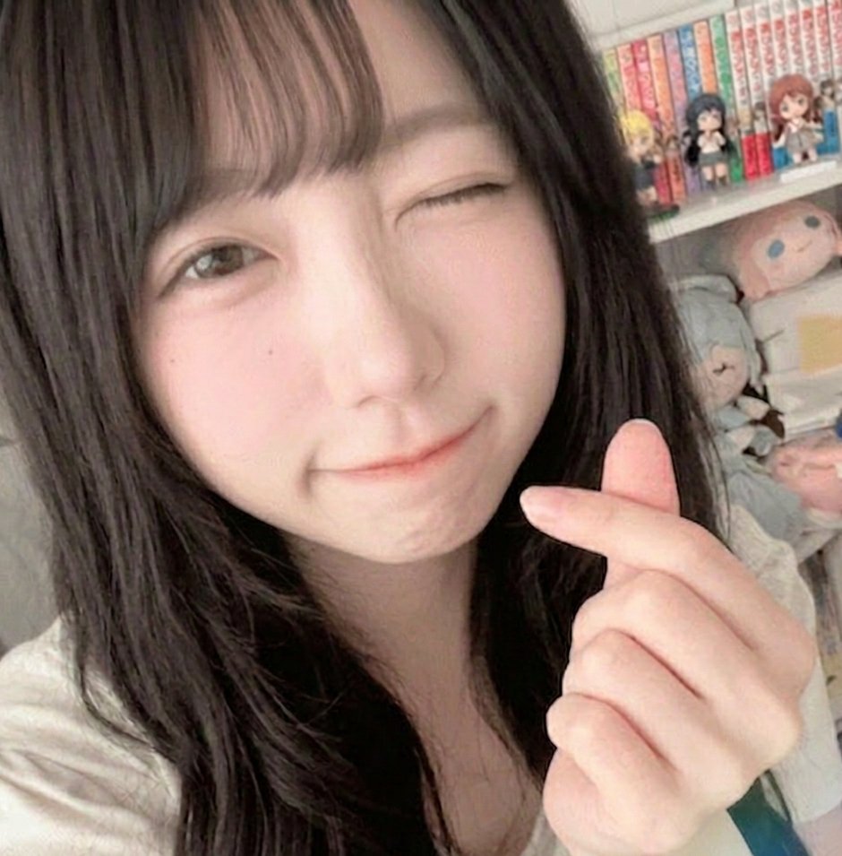 ひかり tweet media