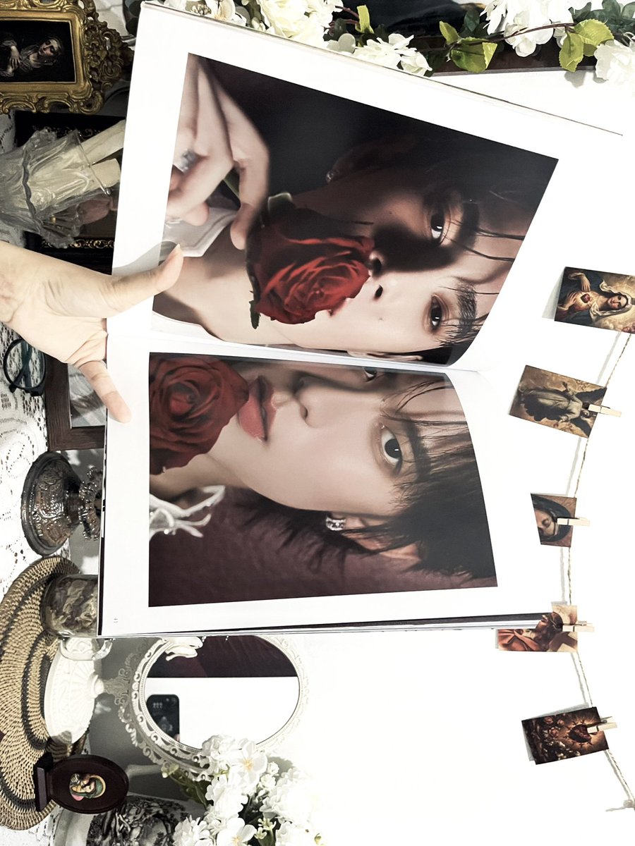 This poohpavel looks match my vintage gothic bedroom 𝄞⨾𓍢ִ໋─ ♱໒꒱ .ˑ·♪