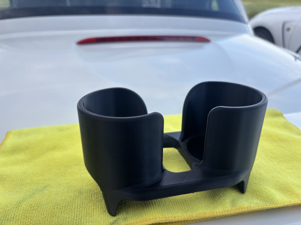 SSMatushima's tweet photo. 【新製品情報】

松島自動車製

コペン l880k専用ドリンクホルダー

オープンボタンの押下可能
サイドブレーキも問題なく使用可能なドリンクホルダーです。

車両への穴開けなどの加工は一切不要

現在数名のテスター様へお送りし、
破損等がない事が確認でき次第
販売開始となります。

#コペン https://t.co/DjpvZ7A8EJ