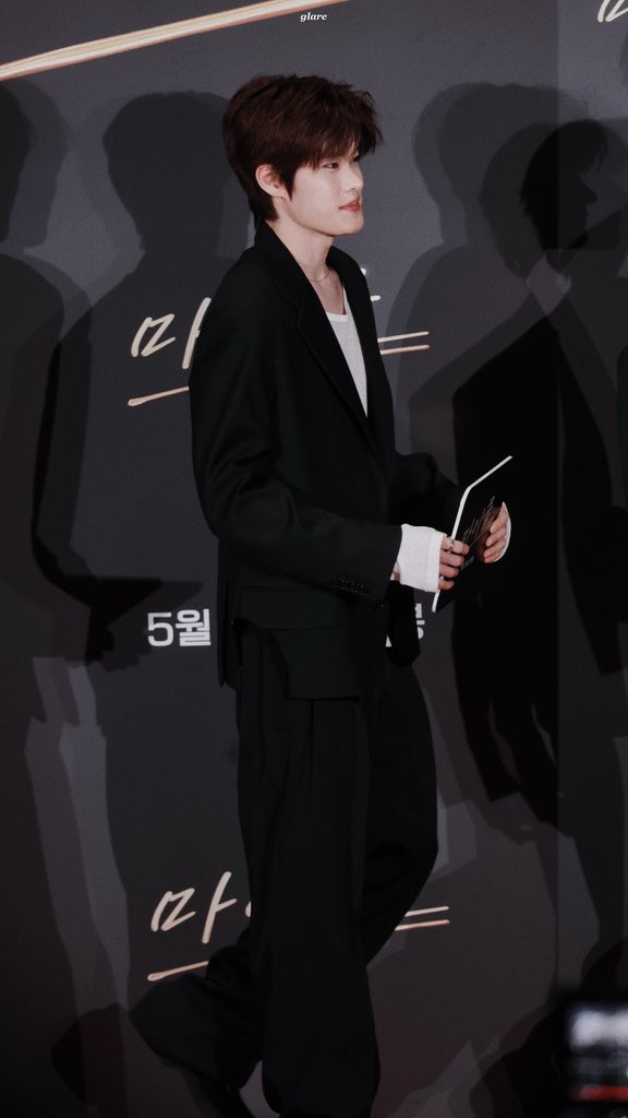 GLARE1121's tweet photo. 260511

#SOHEE #소희 #RIIZE #라이즈 https://t.co/luj59lTLVz