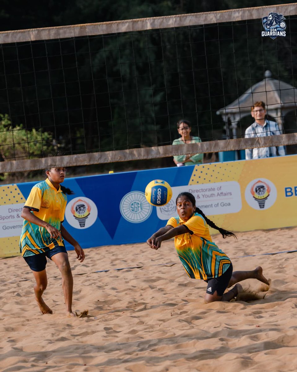 GoaVolleyball's tweet photo. From the sands of Miramar to the national podium 🏐

Congratulations to the U17 Girls team on securing a Bronze Medal 🥉 at the recently concluded 69th National School Games’ Beach Volleyball Championships 2025-26 hosted by the Directorate of Sports and Youth Affairs (DSYA), Goa.

A proud moment for #GoaVolleyball 🌴

#IndianVolleyball #BeachVolleyball