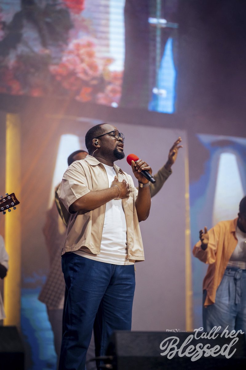 FirstLoveCenter's tweet photo. Worship https://t.co/eoDMm4R7iF