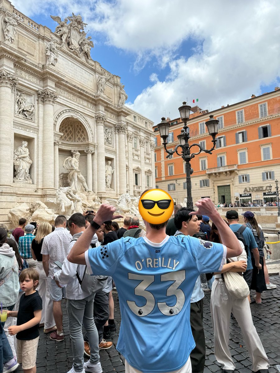 Repping Rkid at Trevi in Roma #CITEH <a href="/oreilly_nico/">Nico oreilly</a>
