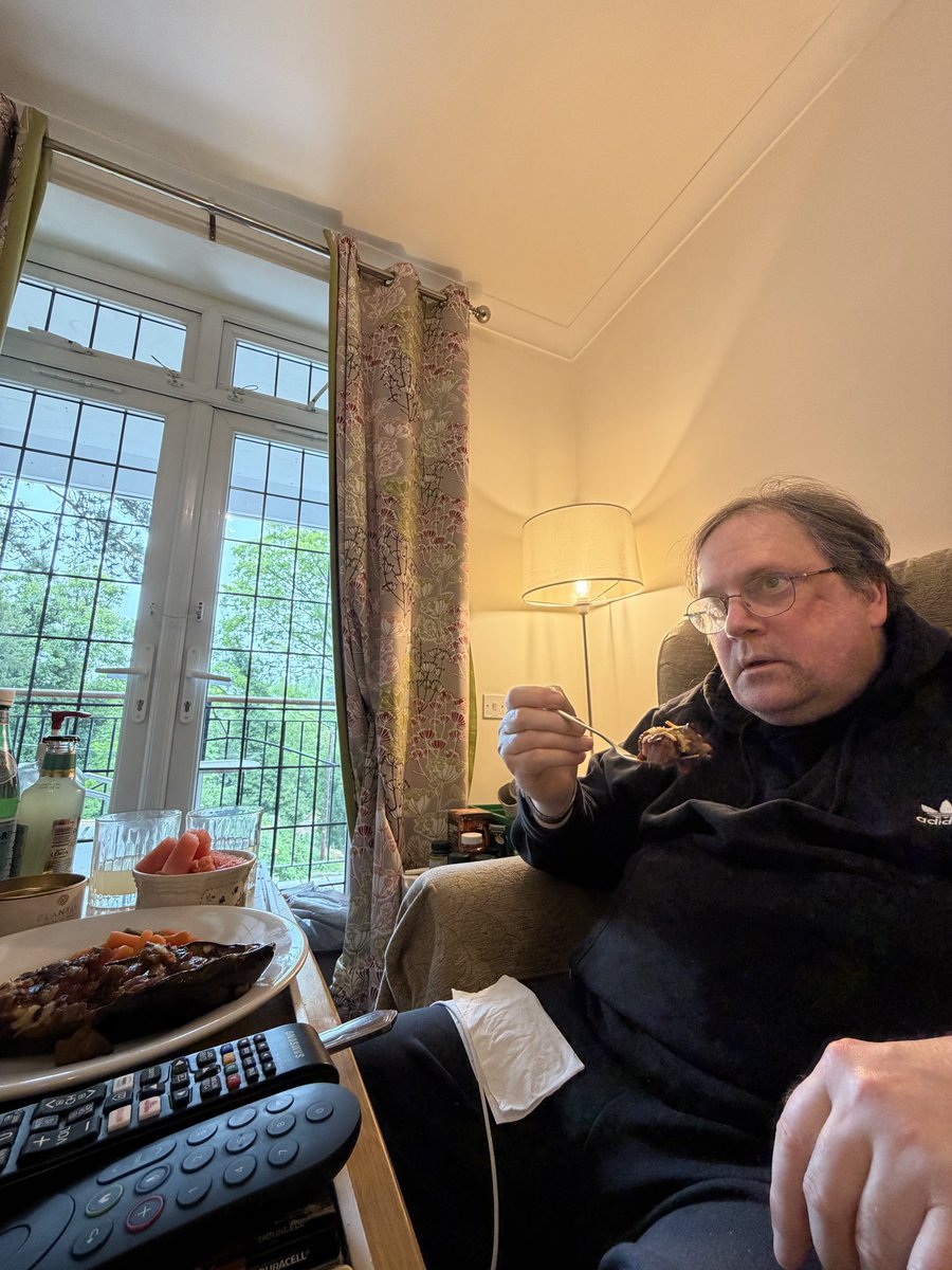 Timothy James Byrne tweet media