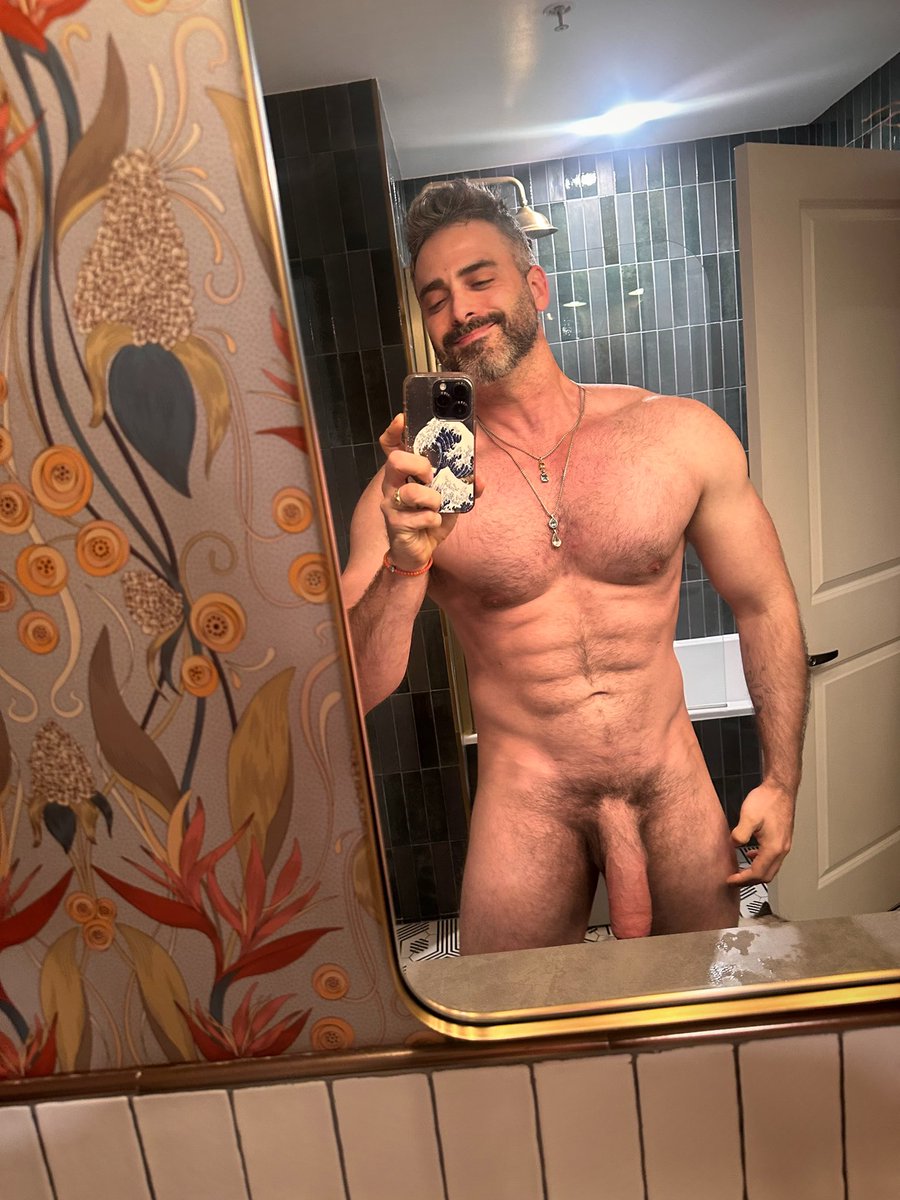 Nude Spirit tweet media