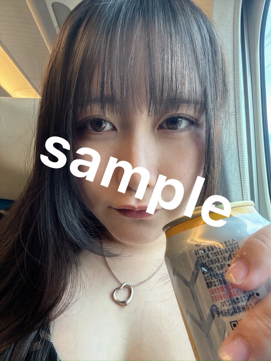 SHIROSE 自撮りチェキ 通販チェキ情報 5/10(日)LIVE後のチェキです。 5/24(日)は浅草撮影会